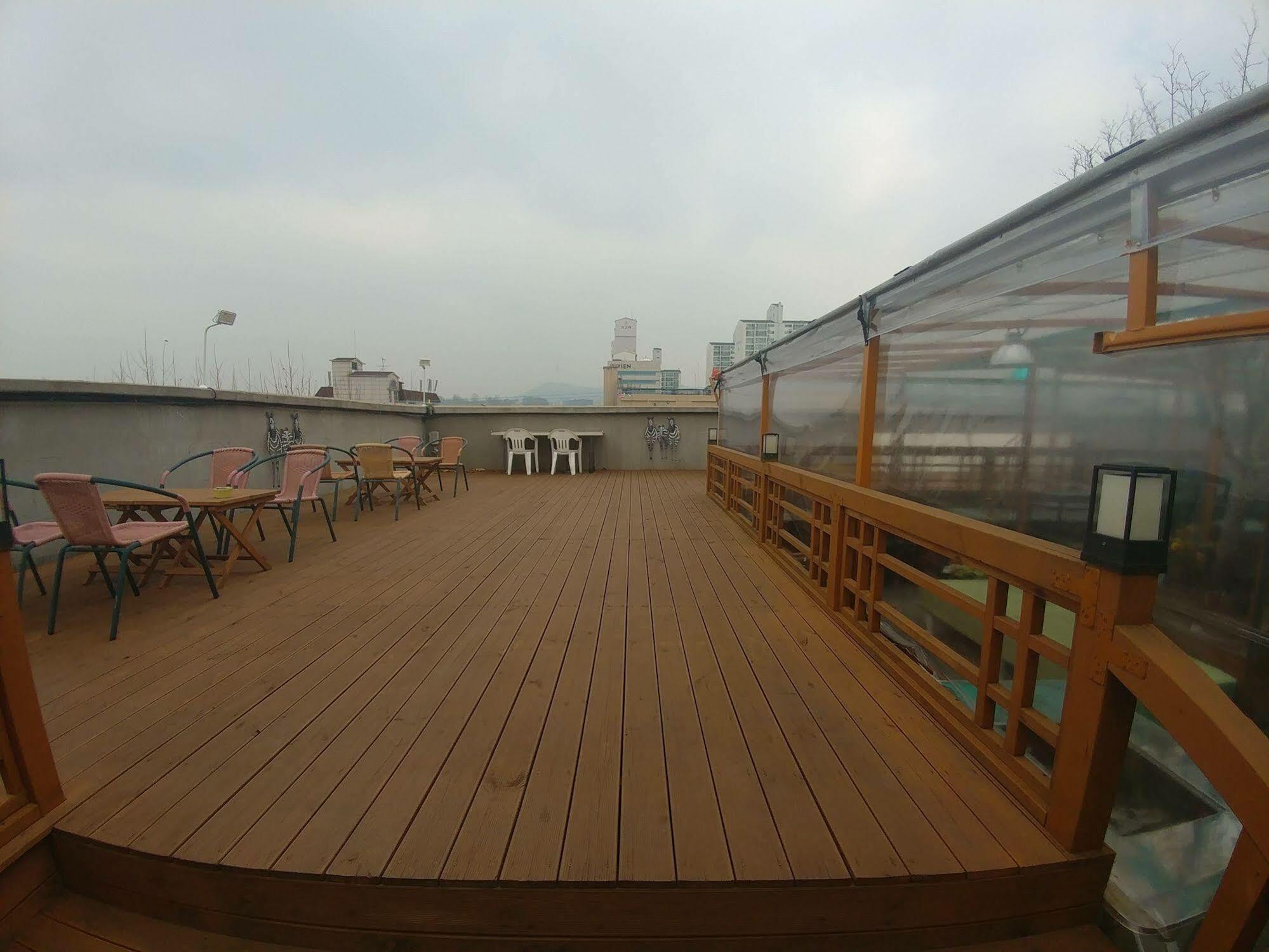 ホテル ドンキホーテ ステイ&ゲスト ハウス ソウル特別市 エクステリア 写真